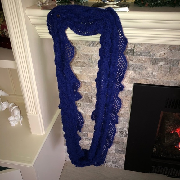 Knit Infinity Scarf - Picture 2 of 3